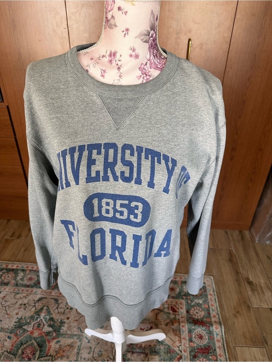 League Collegiate Outfitters Tops - Gray University of Florida Graphic Crewneck Sweatshirt
